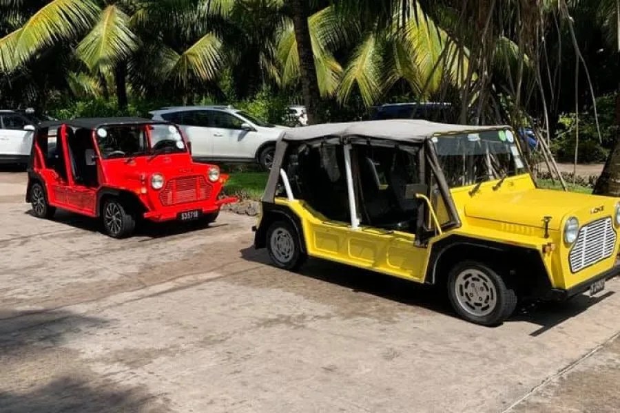 Nasz Mini Moke gotowy do wynajmu na Seszelach